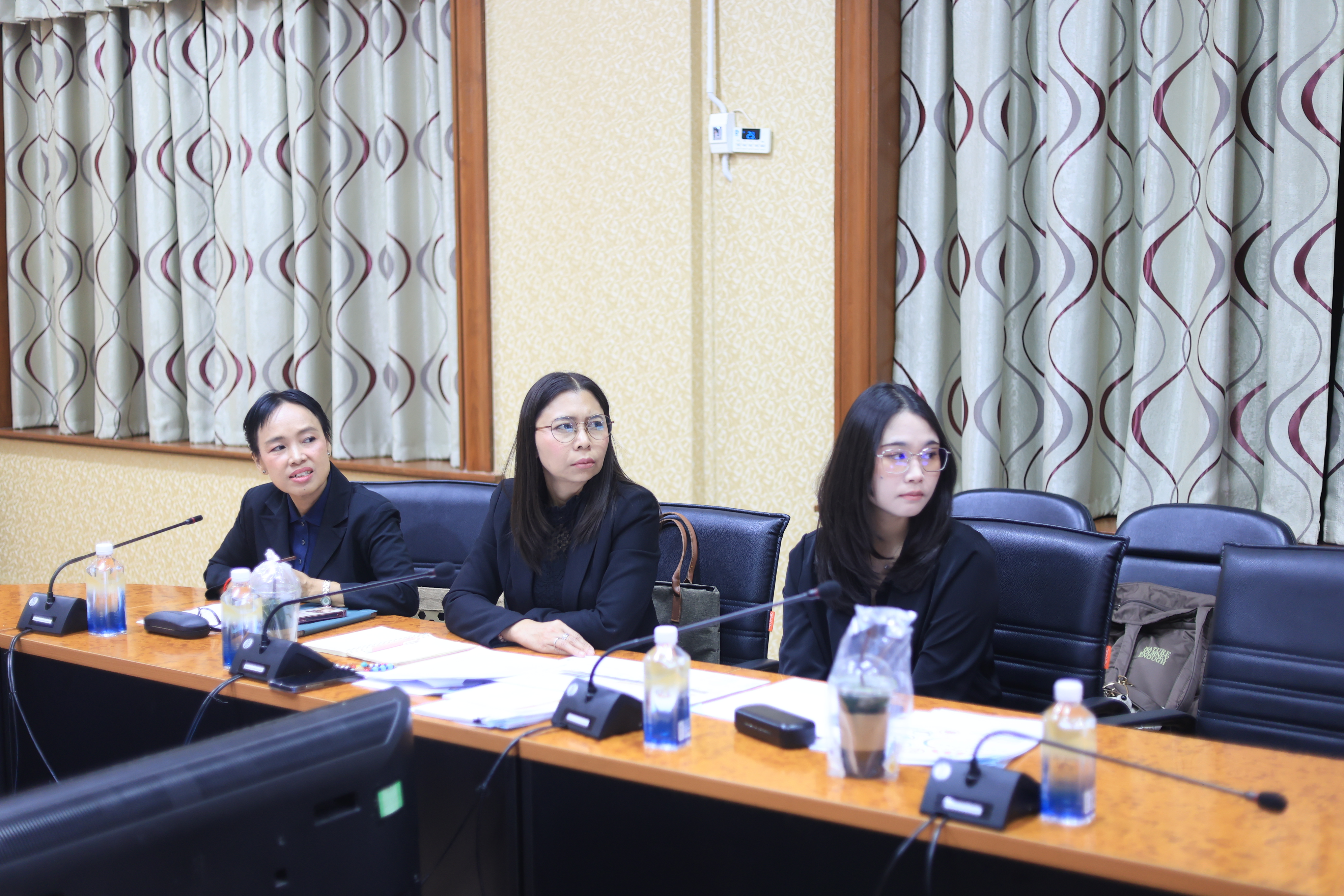 title - ส.ป.ก. ประชุมคณะทำงานฝ่ายสถานที่ เนื่องในโอกาสการจัดงานวันคล้ายวันสถาปนา ส.ป.ก. ครบรอบ 51 ปี ครั้งที่ 1/2569